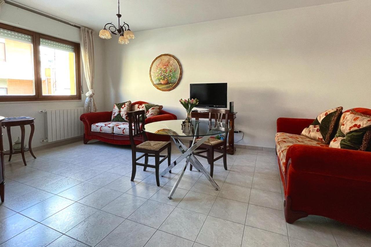 Aristanis Home Vacation Apartment Ористано Екстериор снимка